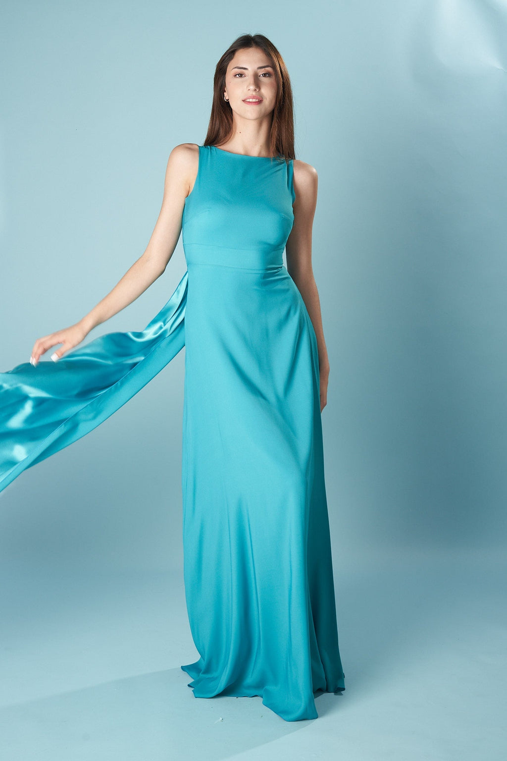 Vestido Largo Elegante en Colores Vibrantes