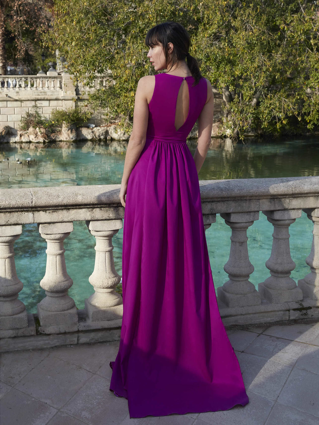 Vestido Largo Elegante en Colores Vibrantes