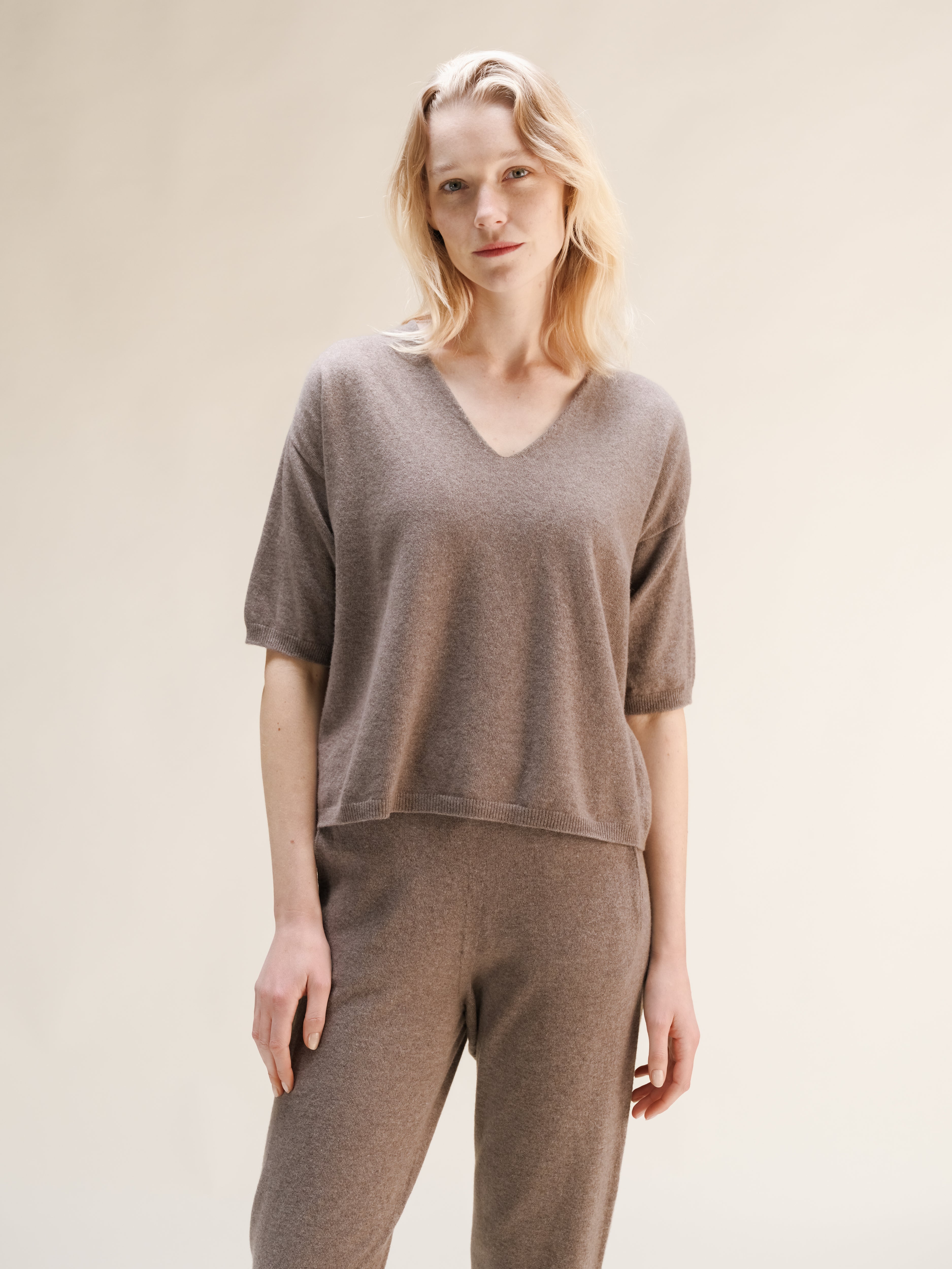 Camiseta de Cashmere Mezcla con Escote en V